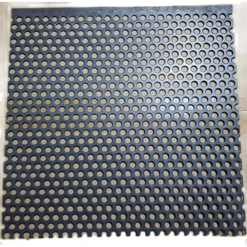 Plat Besi Lubang (3mm) tebal 1,5mm Ukuran Variasi