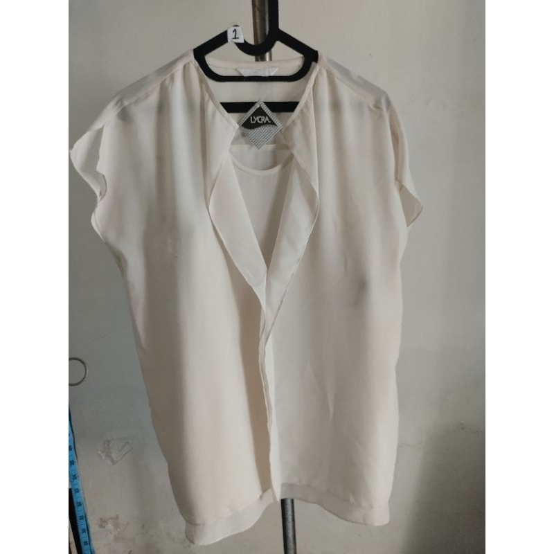 Baju Atasan blouse blus wanita putih tulang hitam kerut abu asimetris denim tebal katun sifon prelov