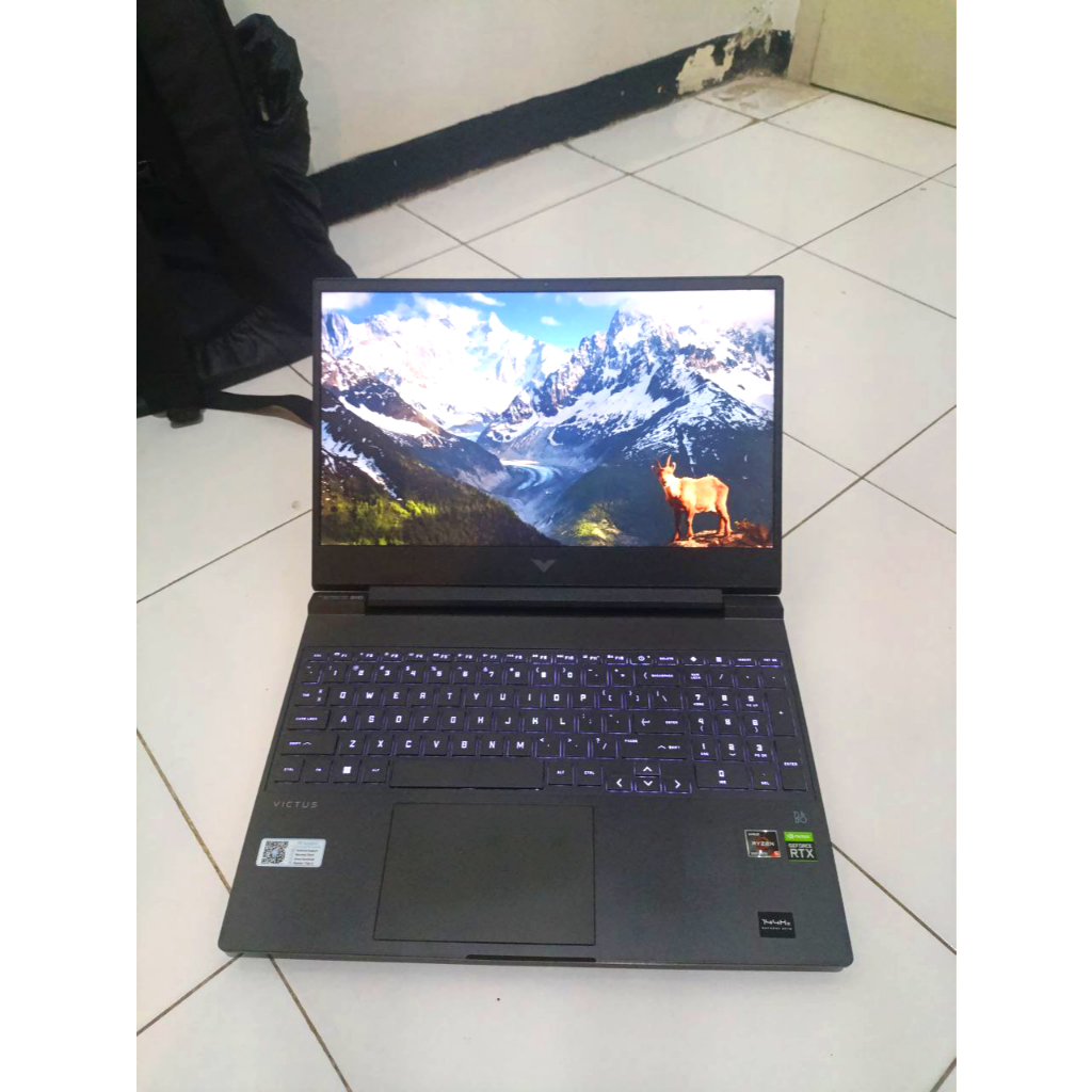 Laptop HP Victus 15 FB0009AX Second Ryzen 5 5600H RTX3050 144Hz