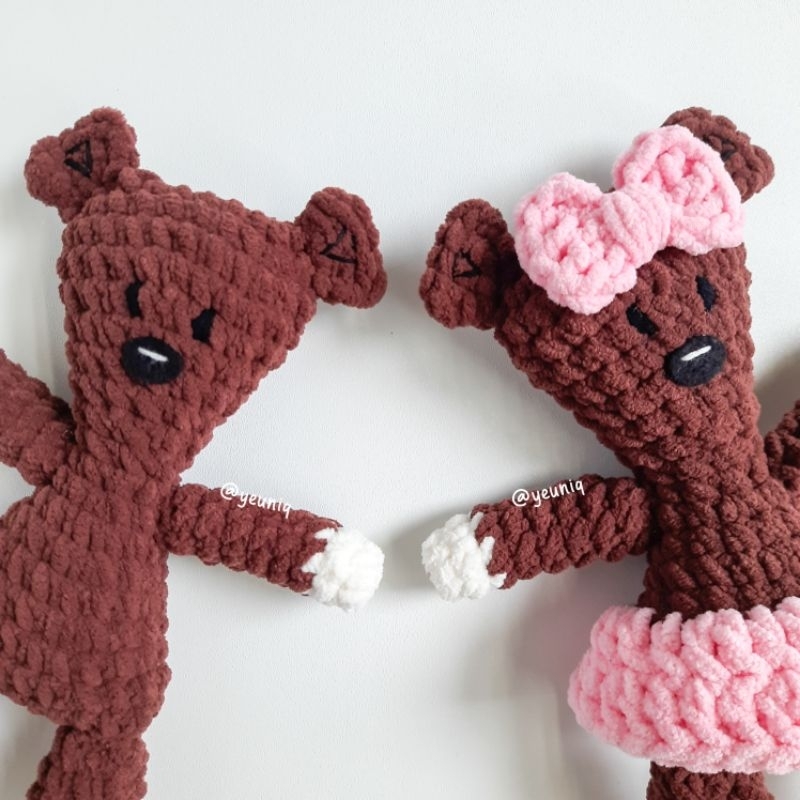 Mr. Bean's Teddy Bear Amigurumi Couple Plushie | Boneka Rajut by YEUNIQ