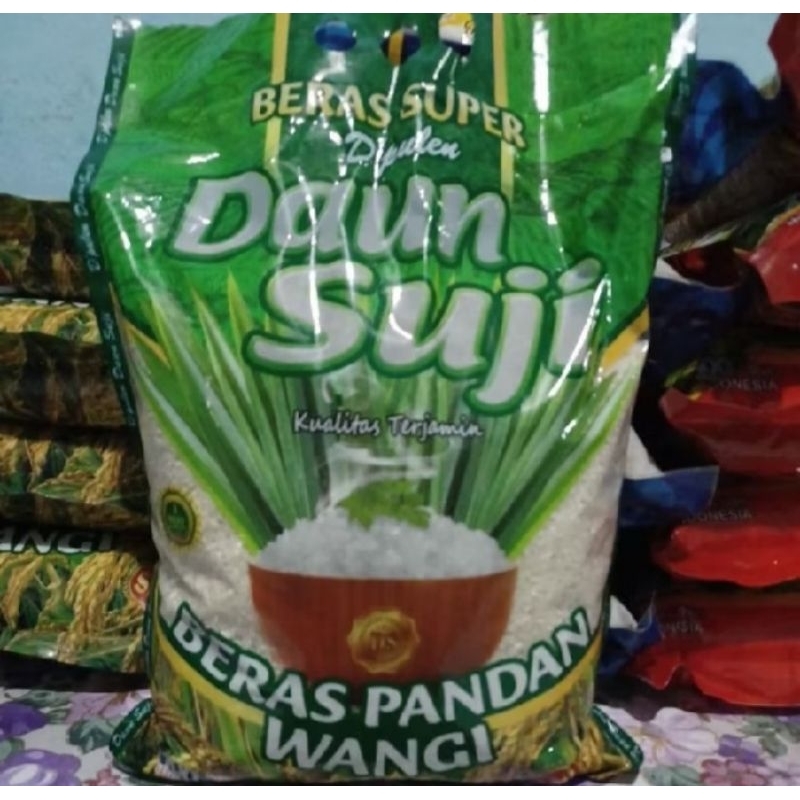 

BERAS DAUN SUJI BERAT 5KG