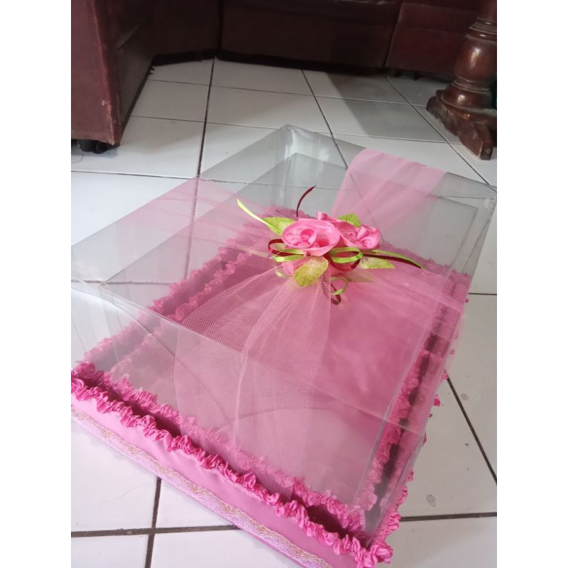 

Kotak Hantaran Pernikahan Mika Tile isi 4