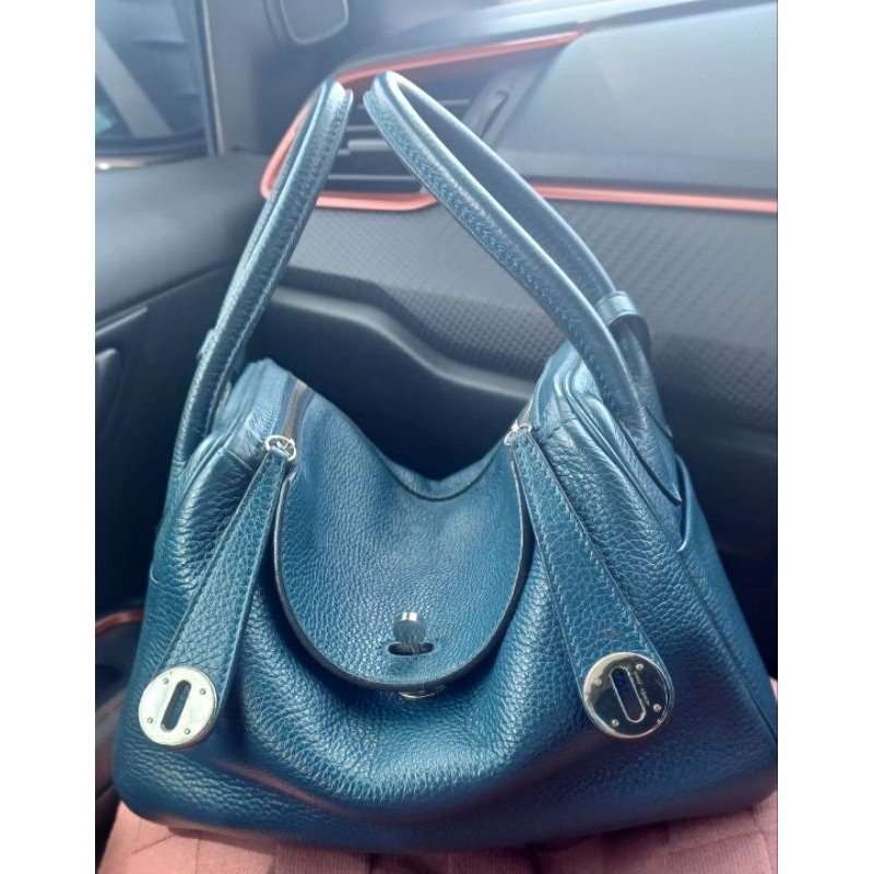 Preloved Lindy 26cm blue saphir hardware silver