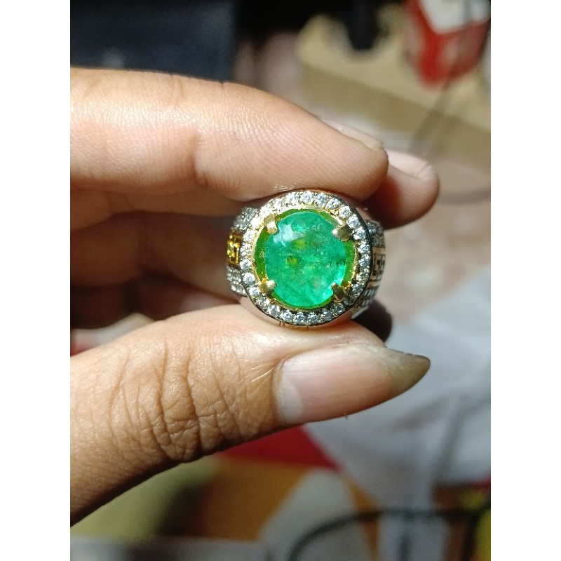 Batu cincin Zamrud Colombia