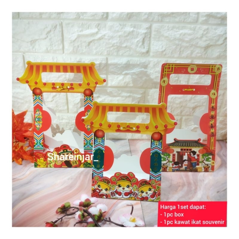 

Box Imlek 1 Jar Toples-Kotak Kado Sincia-Dus Kue Hampers Cny
