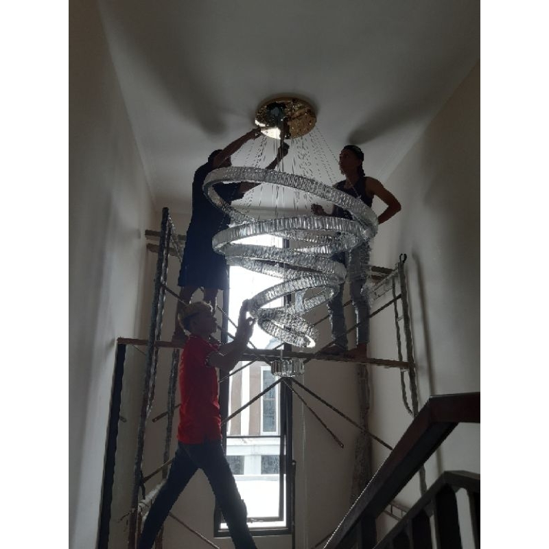 JASA BONGKAR PASANG LAMPU GANTUNG