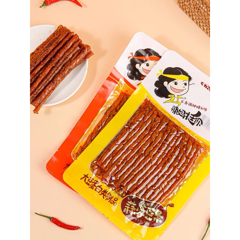 

(COD) paket bundling 2 Pcs cemilan viral kulit tahu halal 100gr/snack pedas china tendon dan garlic