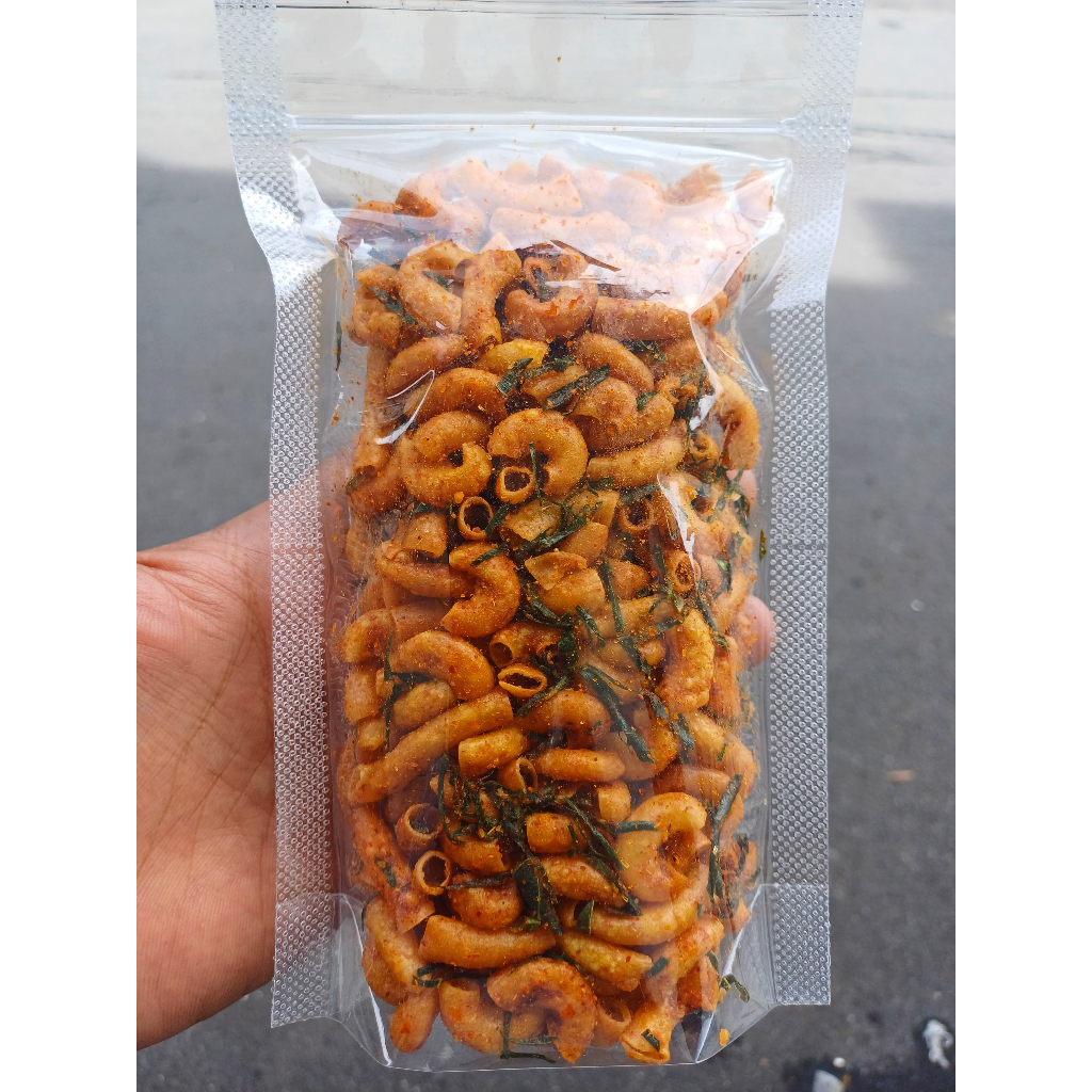 

MAKARONI Aroma Daun Jeruk Sibocil Gurih Renyah Asli Khas Tasikmalaya 100 gr / Cemilan / makanan