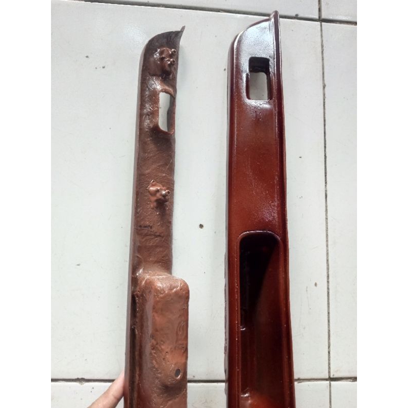 Panel Casing Power Window Mitsubishi Kuda bagian penumpang (belakang)