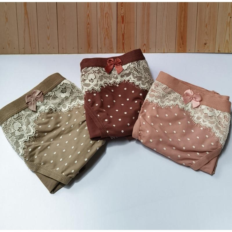 CD (celana dalam) sorella renda polka