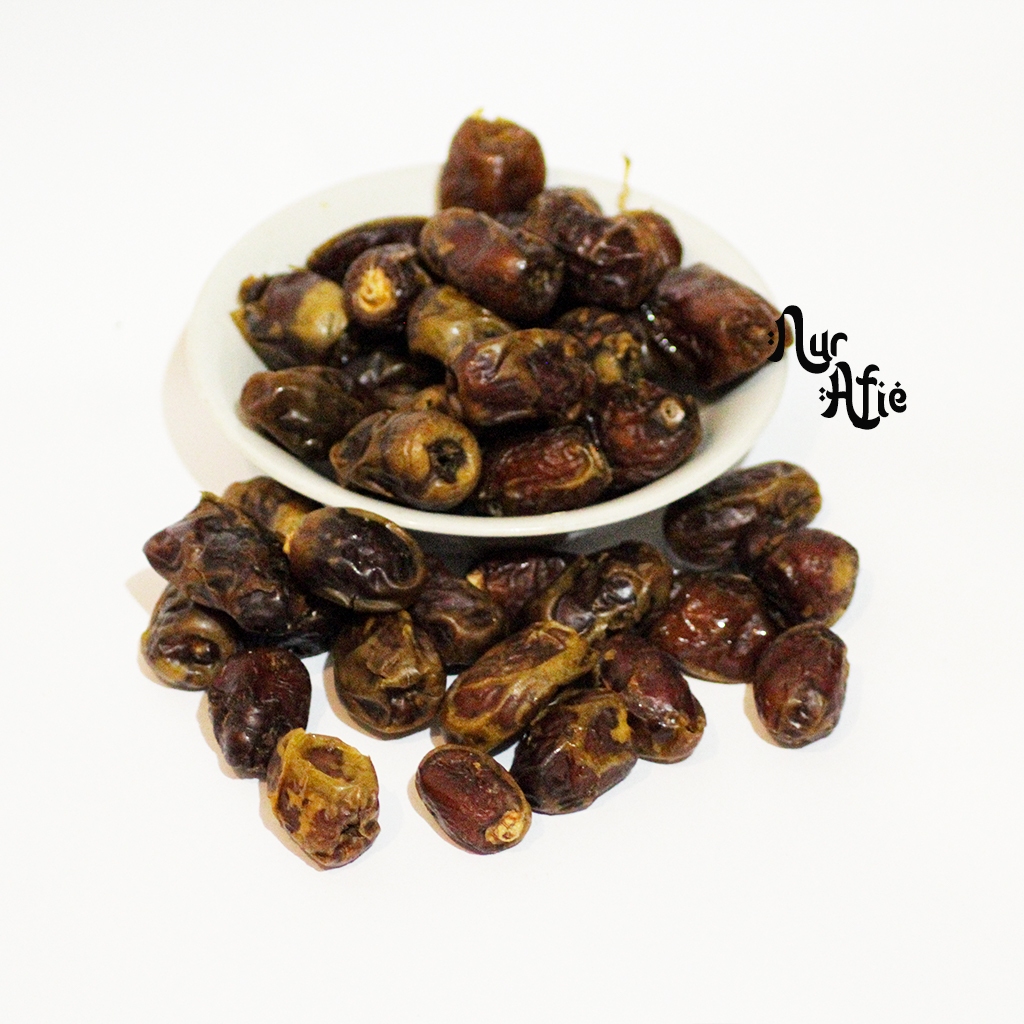 

Kurma Mesir 1 Kilogram Premium