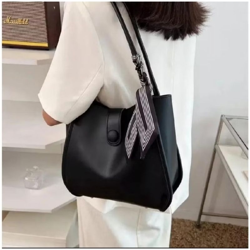 TAS GEMPITA SLEMPANG TOTEBAG TAS BAHU WANITA