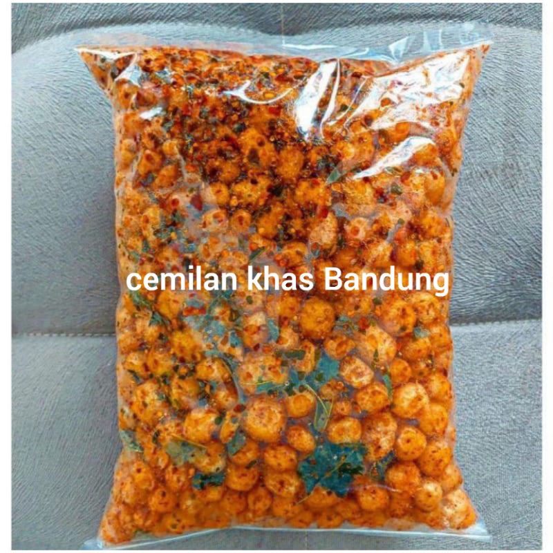 

cemilan cimol kering 1kg cemilan pedas hot cemilan kering khas Bandung enak pedas gurih murah