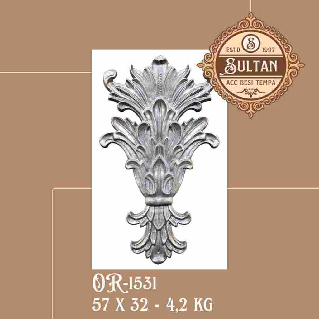 Sultan Besi Tempa / OR-1531 / Ornamen Daun Besi Tempa / Ornamen Pagar Besi Klasik / Aksesoris Besi T