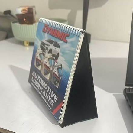 

Cetak kalender duduk A5 kalender meja kalender 2025 Custom desain bebas suka suka