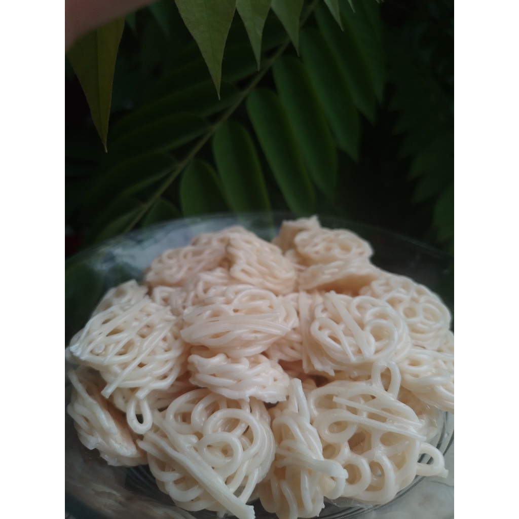 

Krupuk Mentah Bandung / Mawar Putih - 1000 gr 1kg Krupuk Seblak Mentah Termurah - Topping Seblak