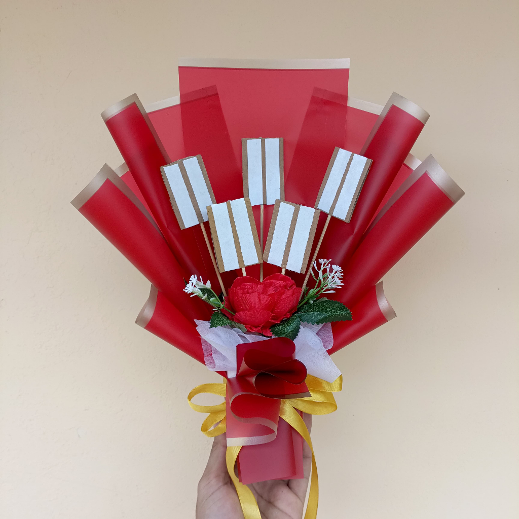 [READY] Buket Kosongan Isi 5 Stik Praktis Tinggal Tempel snack roko foto polaroid / Hadiah Ultah