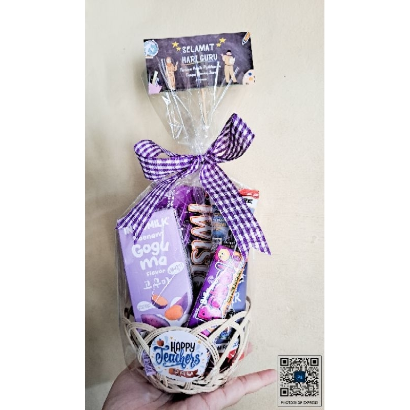 

HAMPERS GIFT ULANG TAHUN /HARI GURU/SYUKURAN/WISUDA