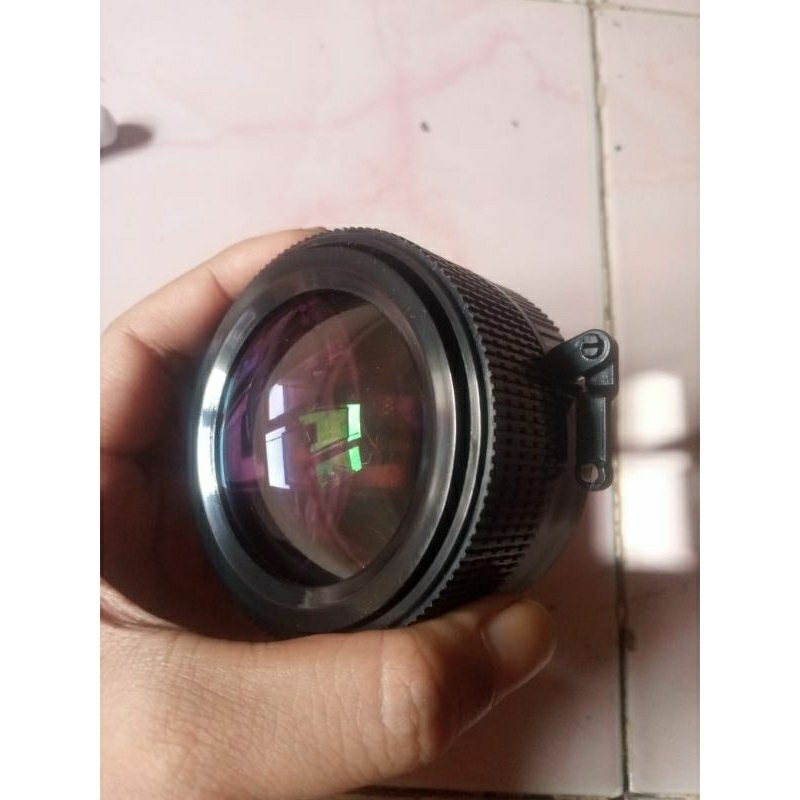 Lensa Proyektor cherlux c9