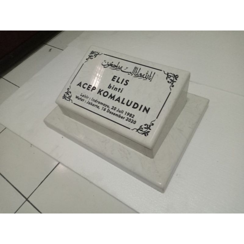 Batu Nisan dudukan marmer putih ukuran 30 x40