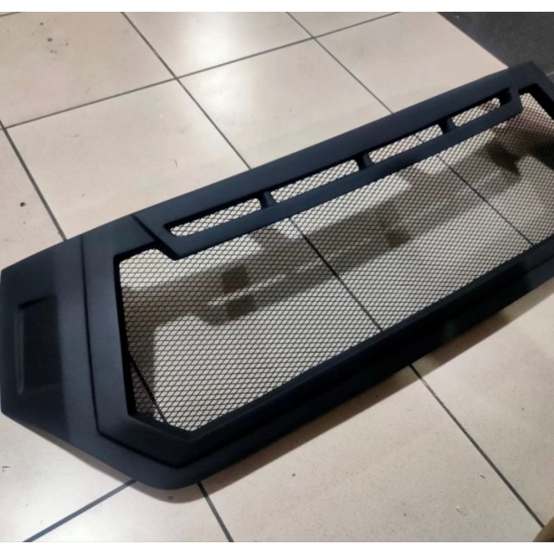 GRILL RACING HILUX ROCCO 2018-2021