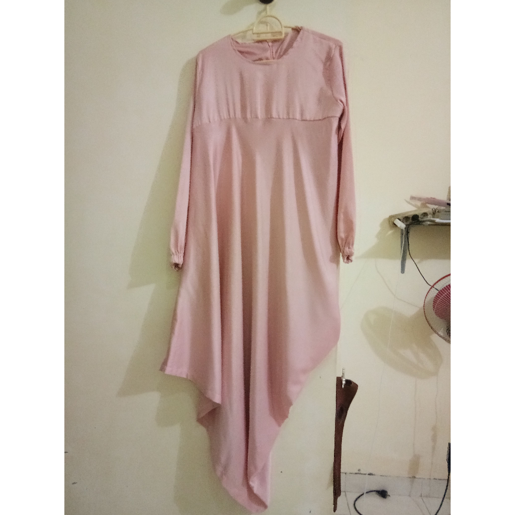 gamis pesta preloved