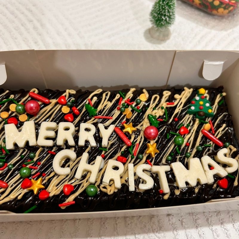 

hampers christmas brownies 20x10cm bisa kirim luar kota
