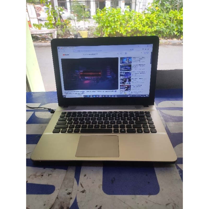 laptop Asus X441U Core i3 Gen 6