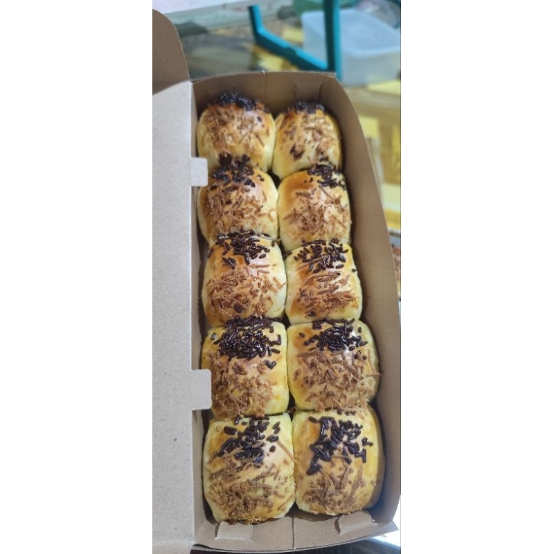 

Bolen Pisang Mix isian Coklat Keju-Full Coklat