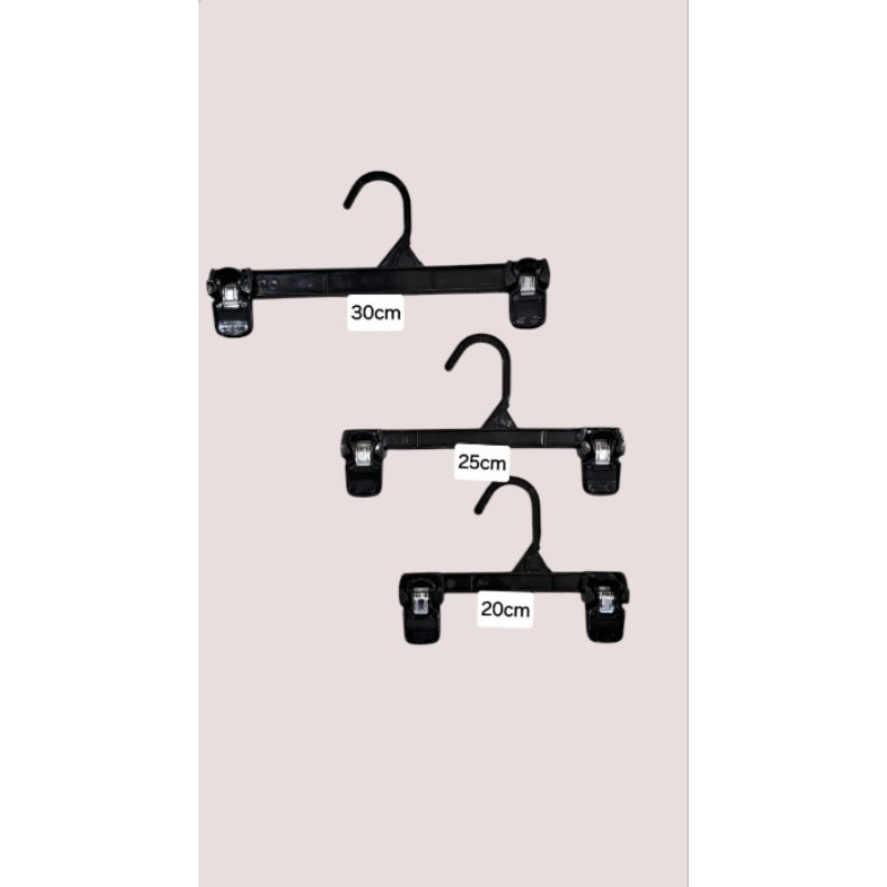 Hanger Jepit (Hitam)