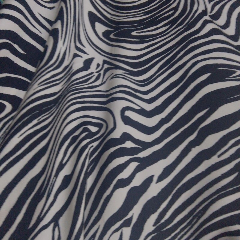 kain satin silk motif zebra premium - kain satin silk motif premium - kain satin silk motif meteran 