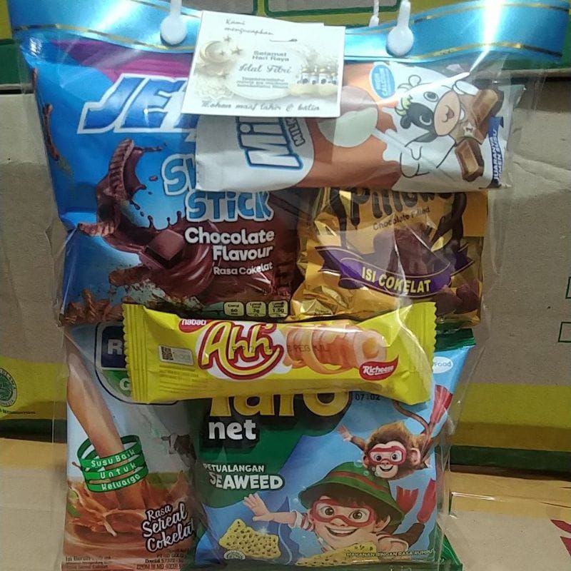 

Bingkisan ulang tahun // Hampers ulang Tahun