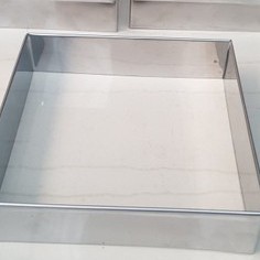 

Ring cutter kotak 24x24