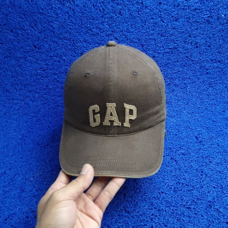 topi GAP coklat second original