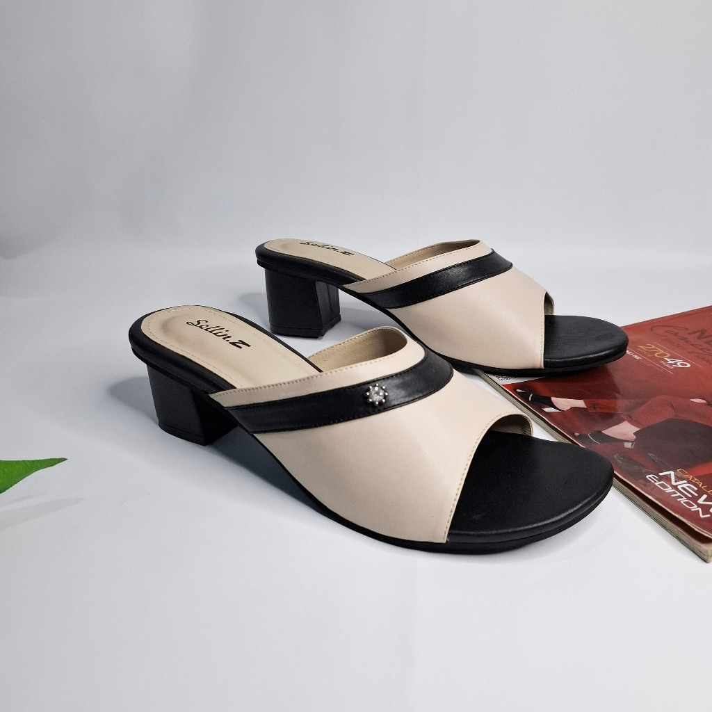 Sepatu heels ukuran Bigsize 41-45 | Sandal Clogs Pesta ibu-ibu kekinian sellin.Z02 Black dof