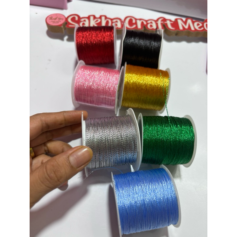 SHINE STRING 0,8 mm / Roll l, Tali giok metalik / Benang gelang (Bahan Craft Medan)