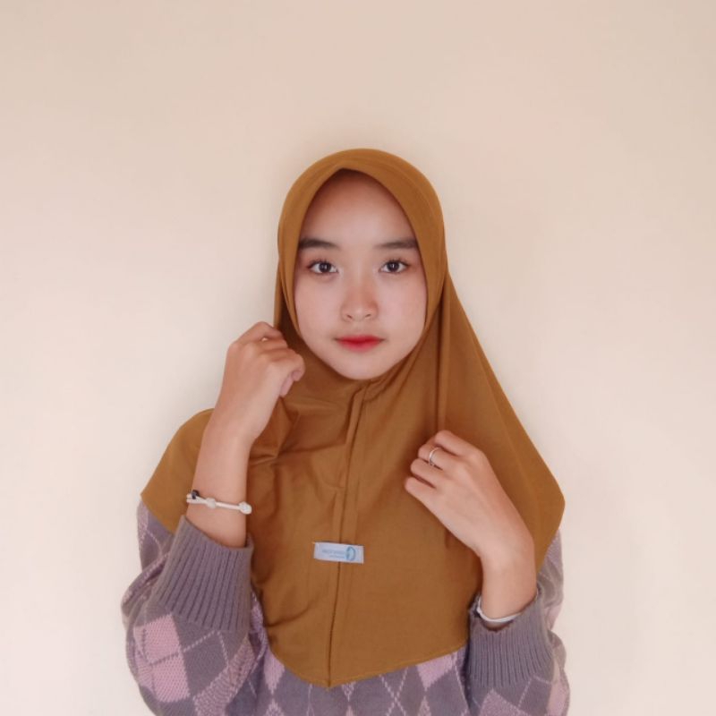 Bergo Hamidah Pet Antem