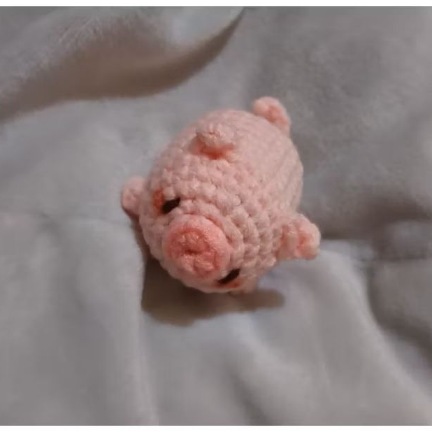 (REALPICT) Amigurumi Pig/ Gantungan Kunci Babi/ Amigurumi Babi/ Pig Keychain/ Gantungan Kunci Babi R