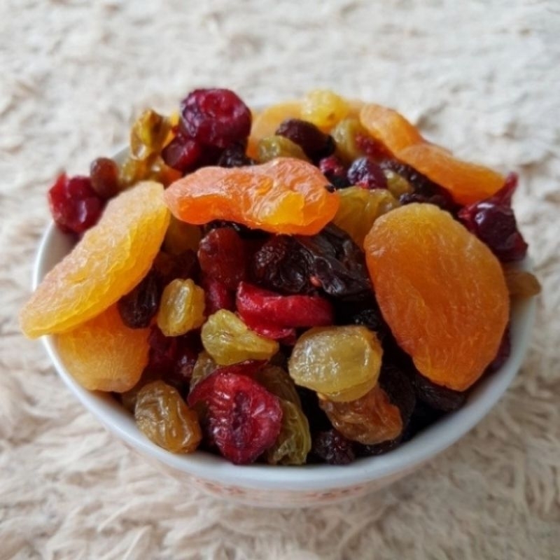 

Trail mix fruit / mix dried fruit / buah kering campur 4 macam sesuai gambar