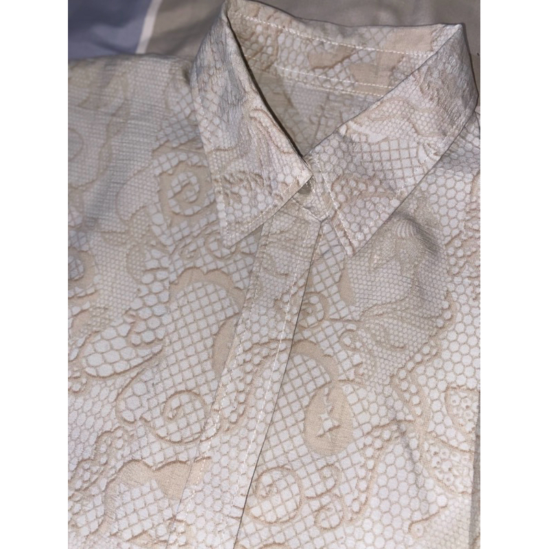 Preloved kemeja motif