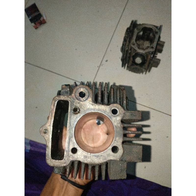 blok head dan blok seher honda grand ori copotan, untuk bahan boreup