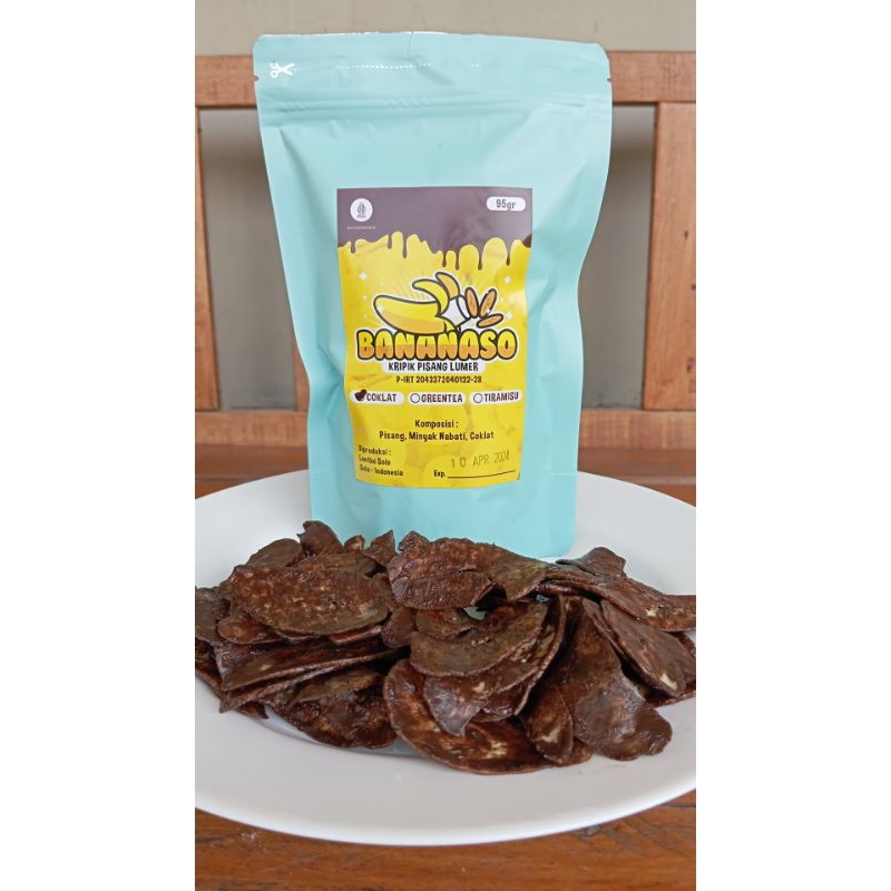 

Keripik Pisang BANANASO 95gr rasa coklat, grentea, tiramisu manis renyah kriuk oleh oleh solo