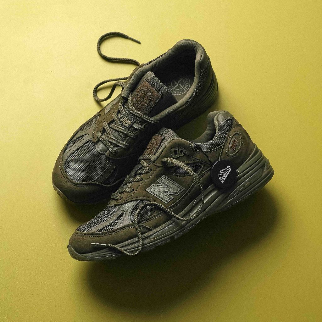 New Balance 991v2 MiUK Stone Island Ghost Pack Green