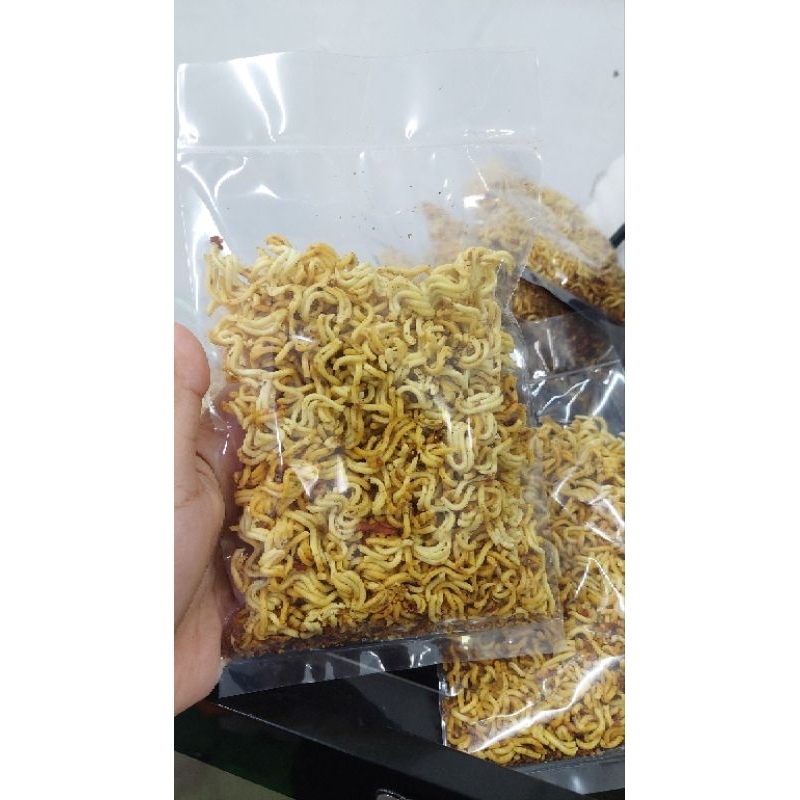

Mie Kering Pedas Bumbu Rempah