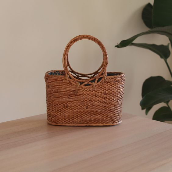 Babakan Tas jinjing tangan anyaman Rotan wanita Tali Bintang Star Strap Sundung Rattan Bag Women's r