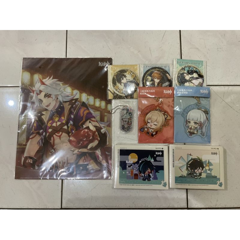 Genshin Impact Standee Badge Keychain Puzzle Doll Itto Zhongli Childe Xiao Venti Kaeya Ayaka Ganyu Y