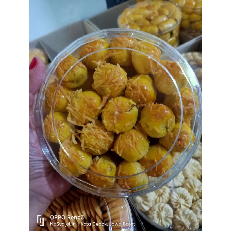 

kue kering nastar keju premium semi wishman isian nanas enak gurih