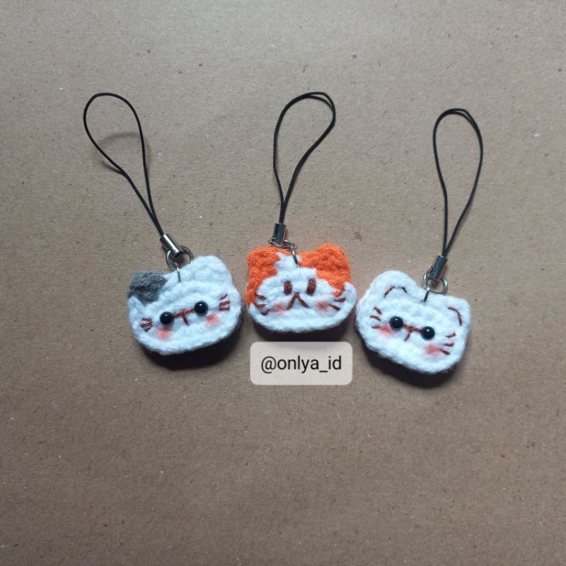 crochet keychain / cat crochet / mini cat / phone strap