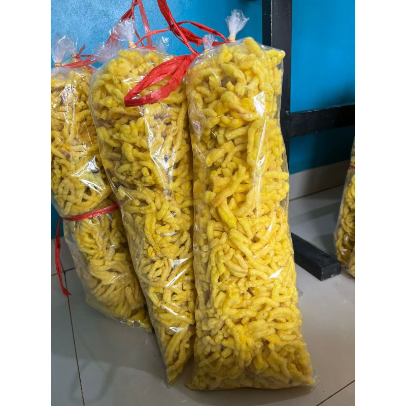 

KERUPUK MIE SANGRAI