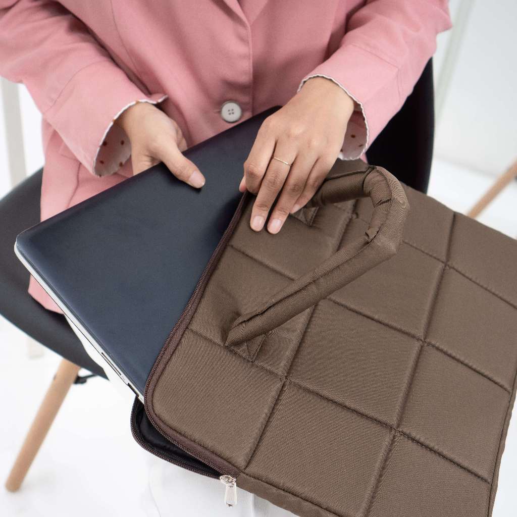 cuci gudang cuci gudang tas laptop puffy totebag laptop tas pelindung laptop sarung laptop